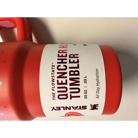 Stanley FlowState Quencher H2.0 Tumbler 20oz Red Hearts NWT - Picture 2 of 4